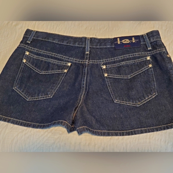 Vintage Women's Demin LEI Shorts - Picture 3 of 5